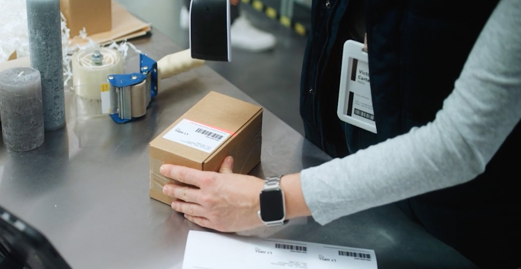 Ultra-High Frequency RFID technology